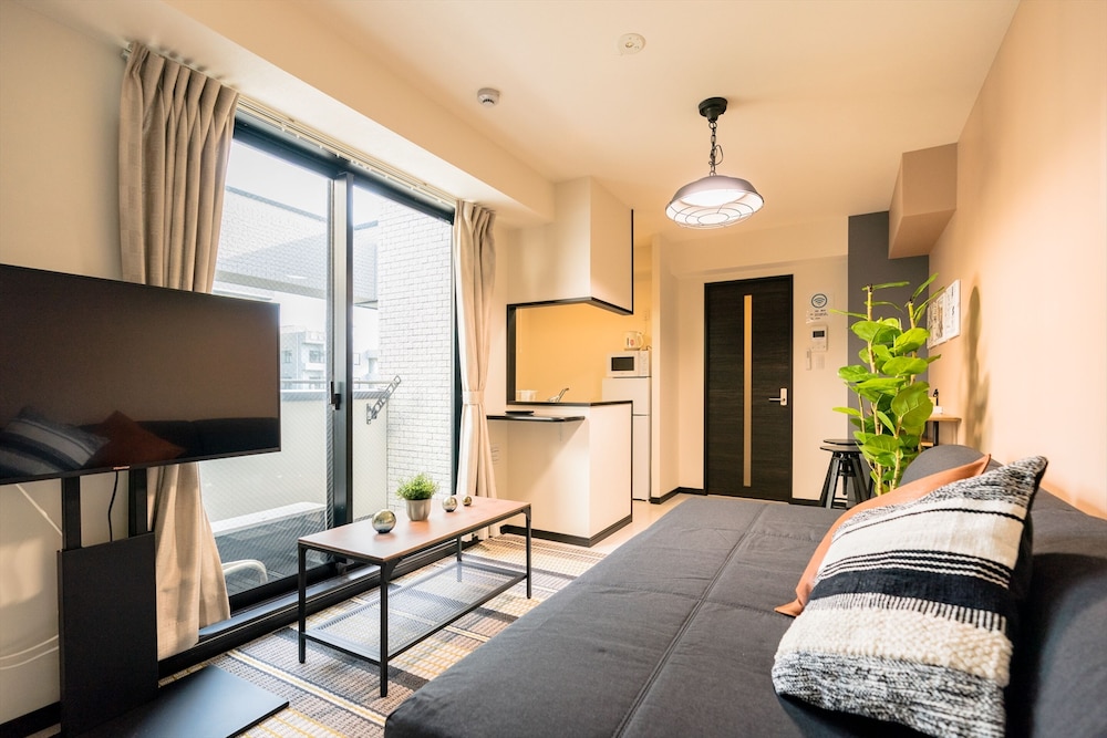 RESIDENTIAL HOTEL IKIDANE CHIBACHUO 千葉