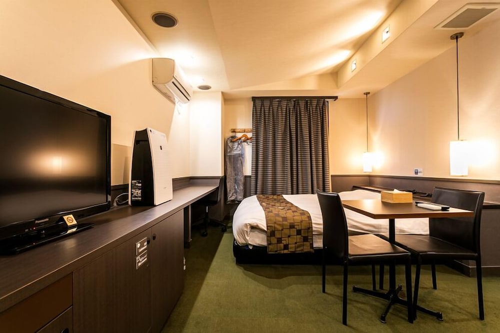 HOTEL DOUBLE FUNABASHI 千葉