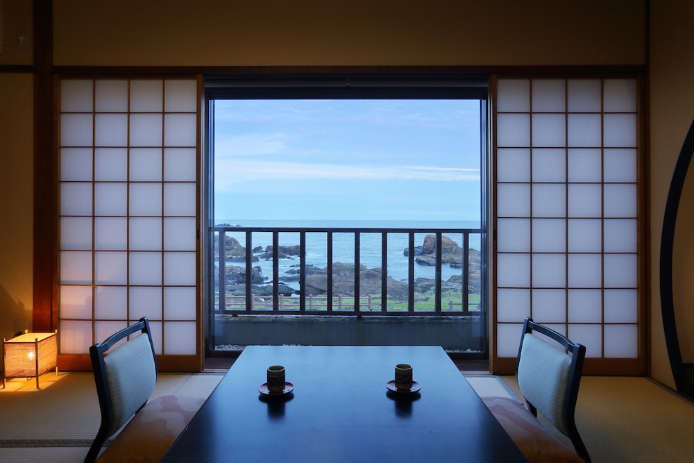 季粋の宿 紋屋 千葉