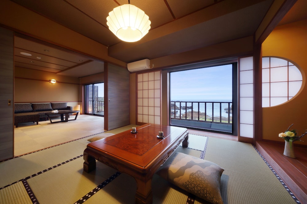 季粋の宿 紋屋 千葉