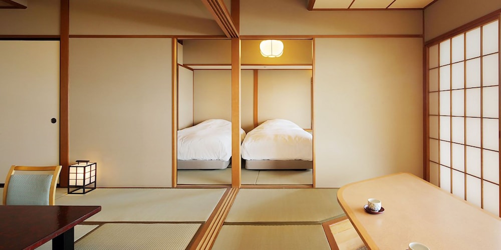 鴨川館 千葉