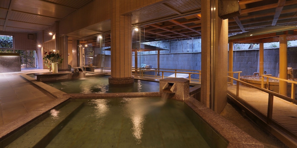 鴨川館 千葉