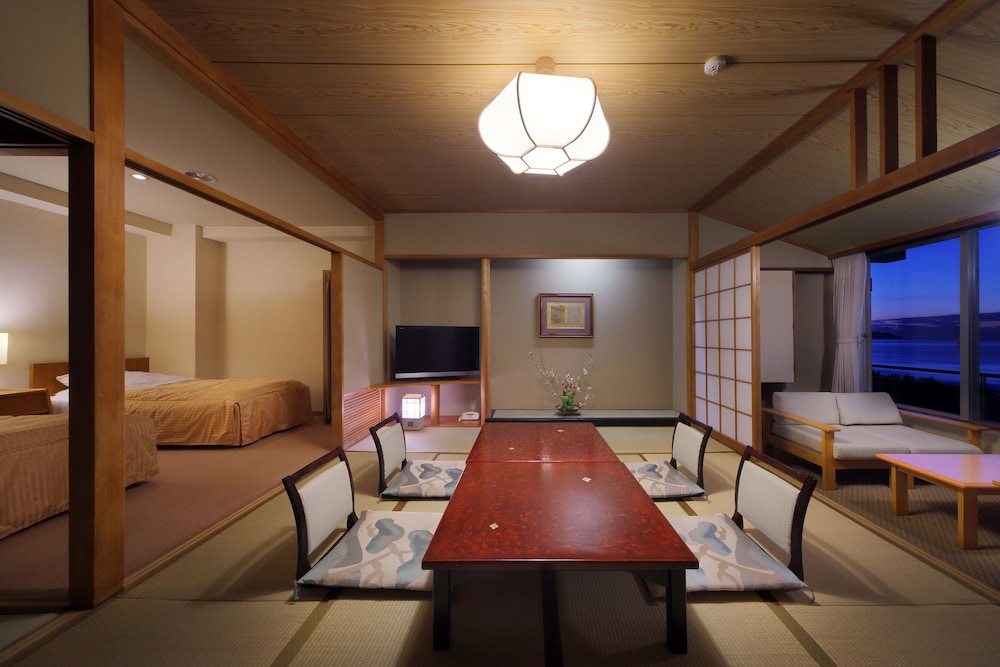 鴨川館 千葉