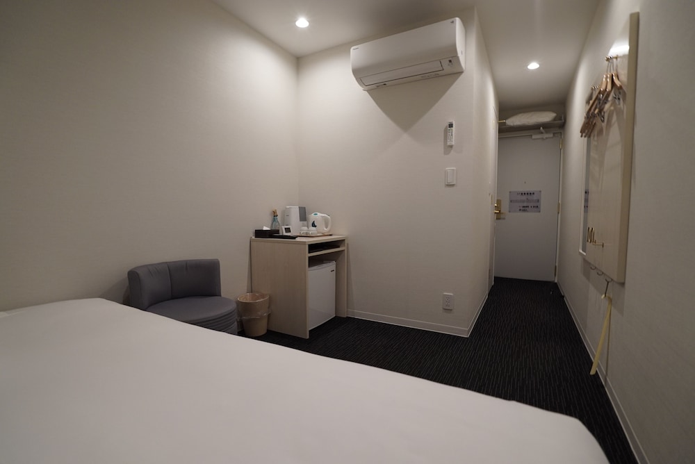 CVS BAY HOTEL 新館 千葉