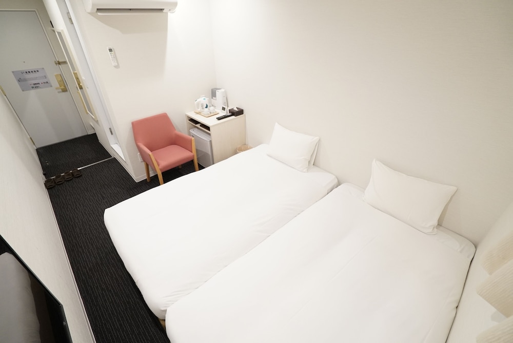 CVS BAY HOTEL 新館 千葉