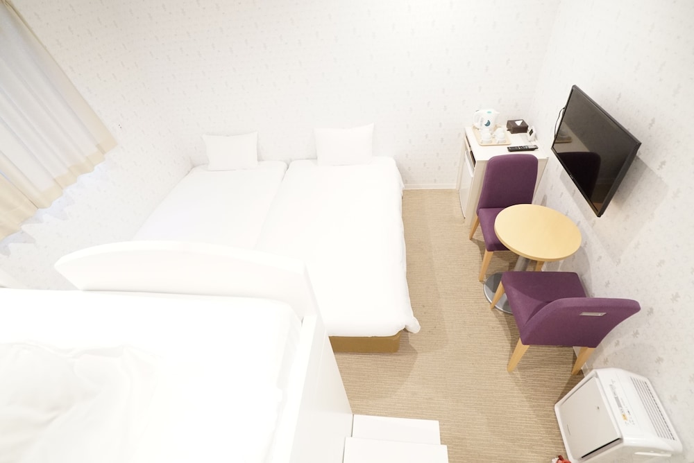 CVS BAY HOTEL 新館 千葉