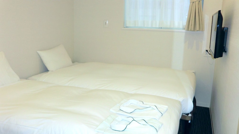 CVS BAY HOTEL 新館 千葉