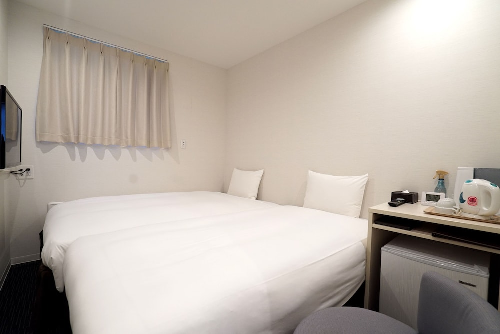 CVS BAY HOTEL 新館 千葉