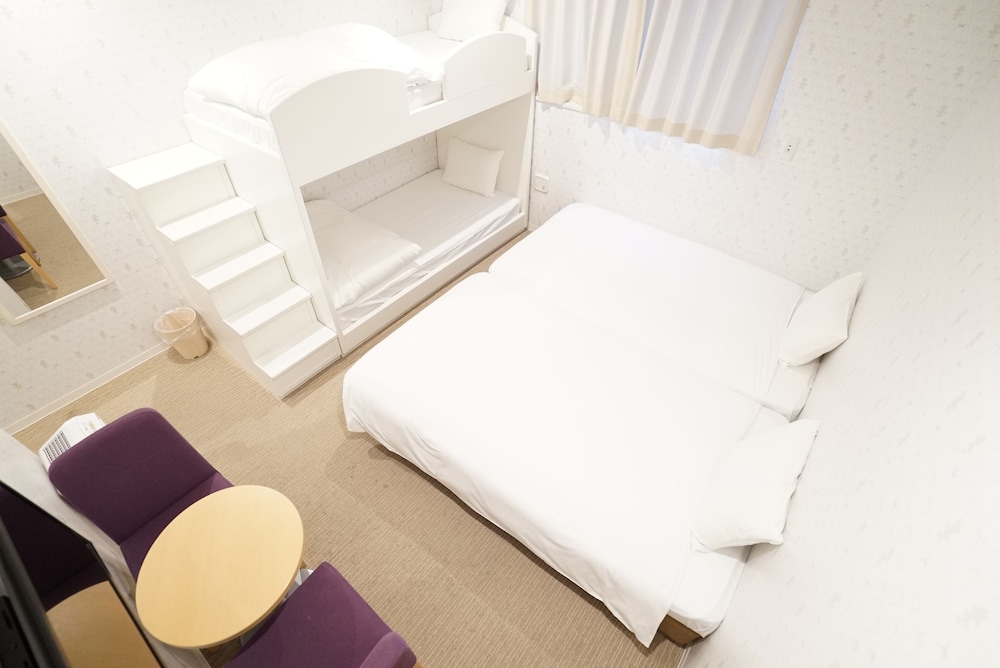 CVS BAY HOTEL 新館 千葉