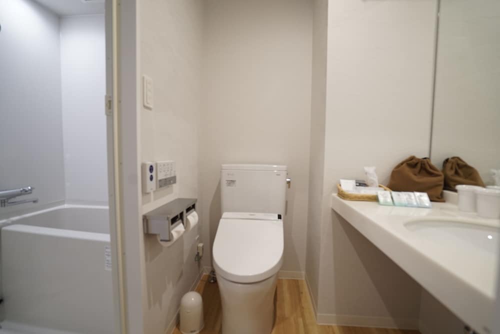 CVS BAY HOTEL 新館 千葉
