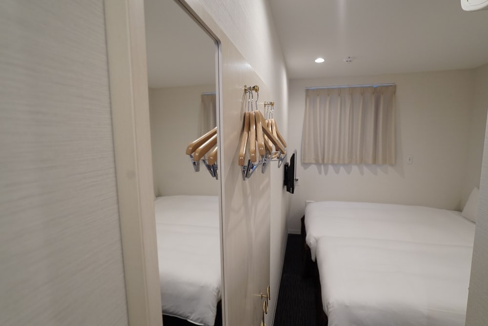 CVS BAY HOTEL 新館 千葉