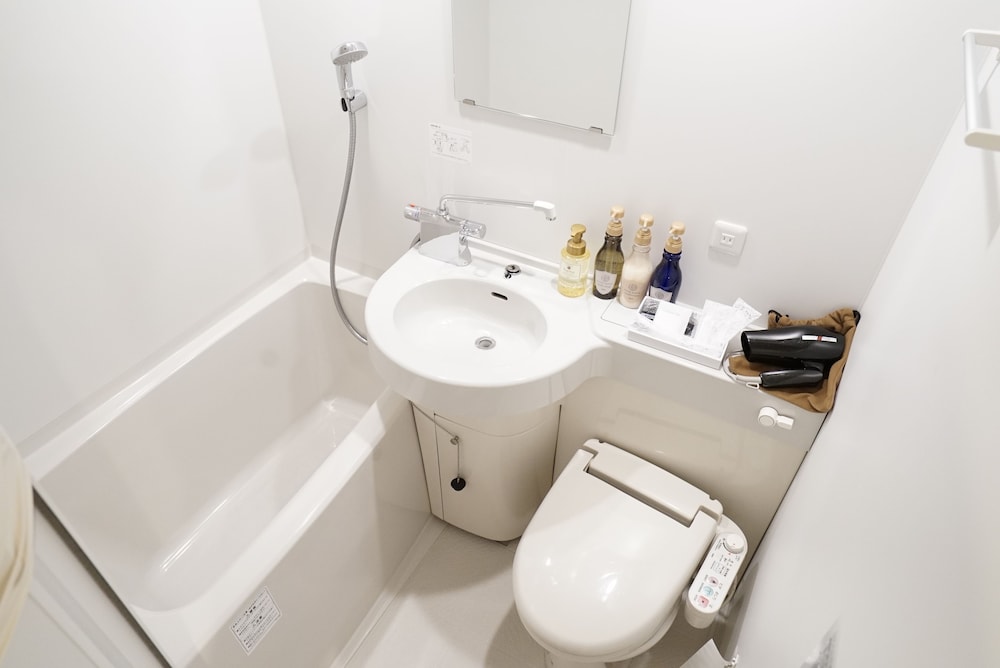 CVS BAY HOTEL 新館 千葉