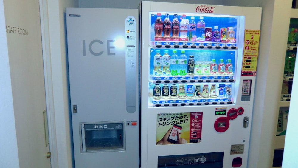 CVS BAY HOTEL 新館 千葉