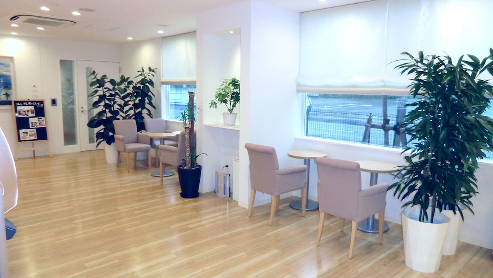CVS BAY HOTEL 新館 千葉