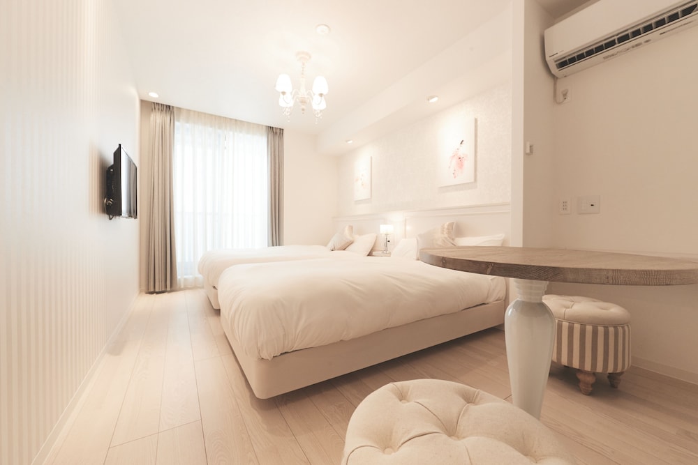 RELA HIGASHIMATSUDO 千葉