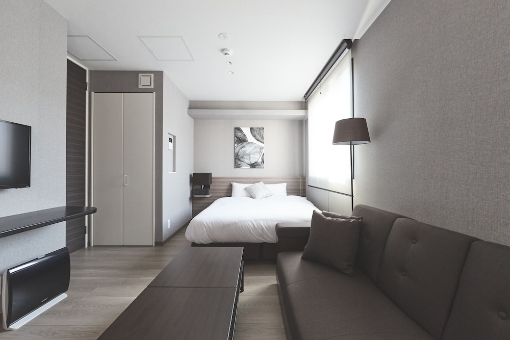 RELA HIGASHIMATSUDO 千葉