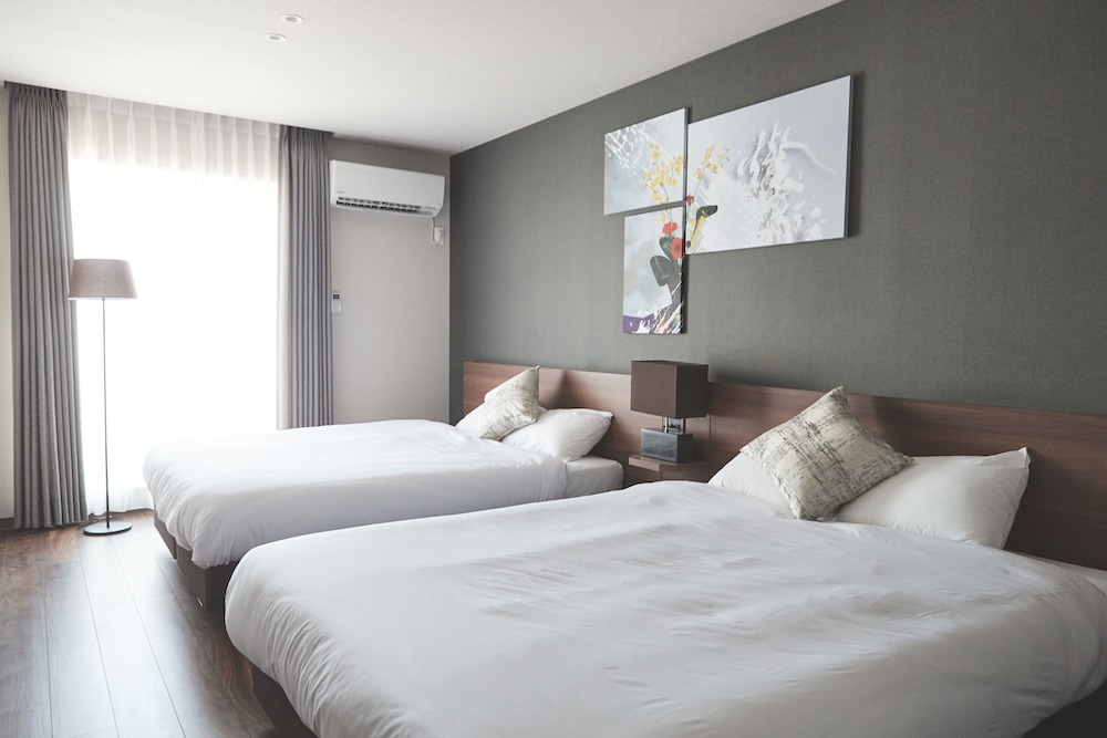 RELA HIGASHIMATSUDO 千葉