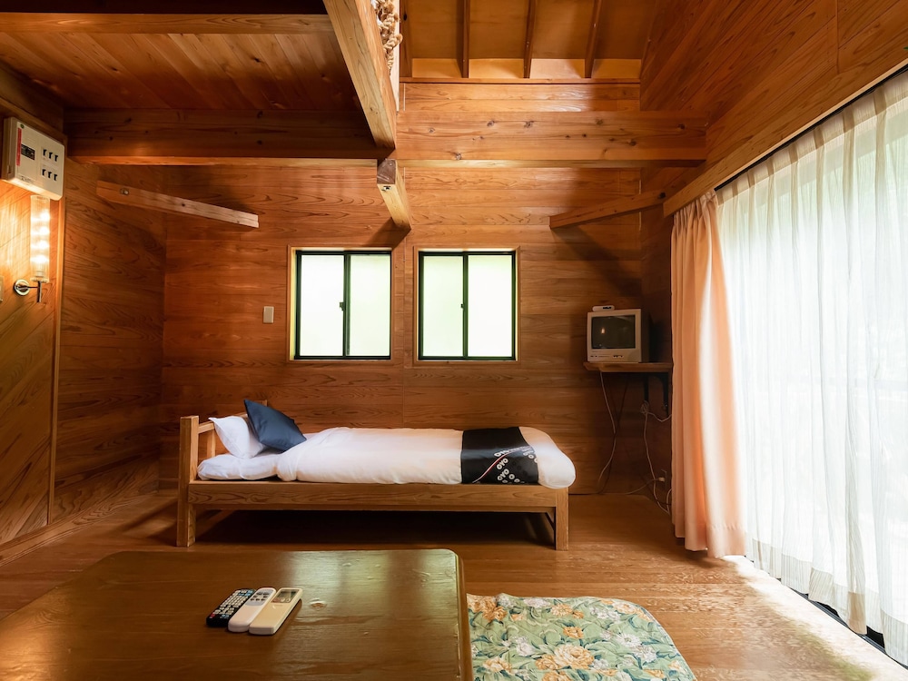 山荘 琴の滝荘 千葉