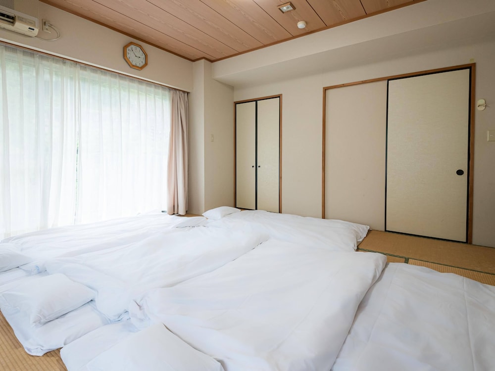 山荘 琴の滝荘 千葉