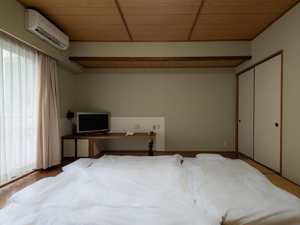 山荘 琴の滝荘 千葉