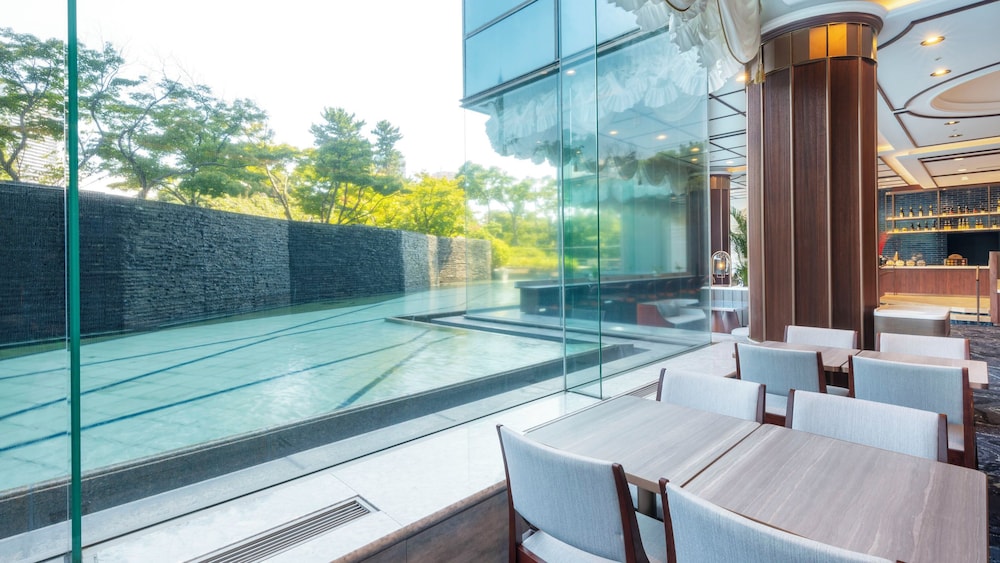 ホテルスプリングス幕張 PREMIER 千葉