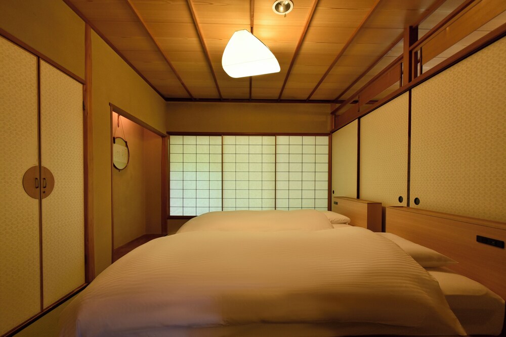三養荘 清水