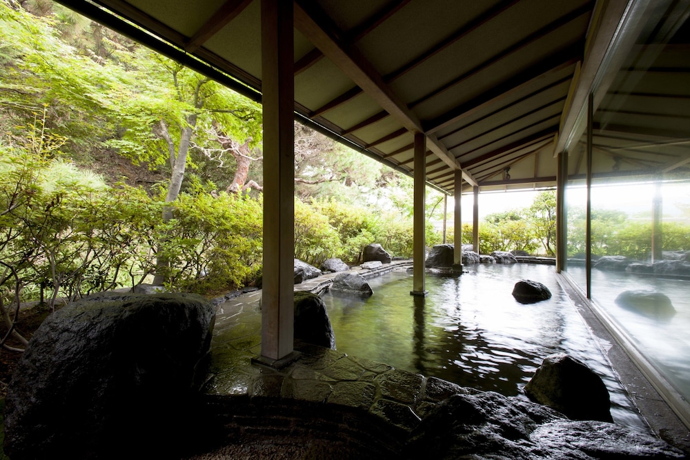 三養荘 清水