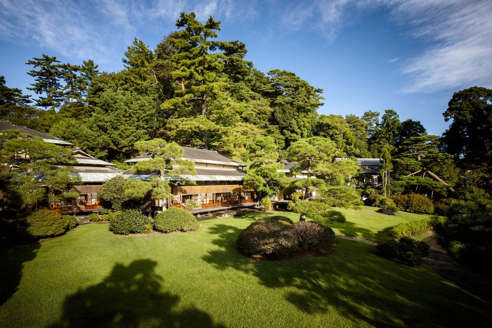 三養荘 清水
