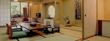 伊豆長岡温泉 二葉旅館 清水
