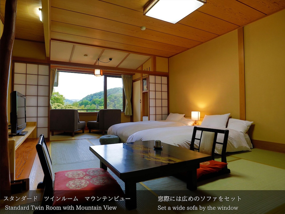 たつた旅館 清水