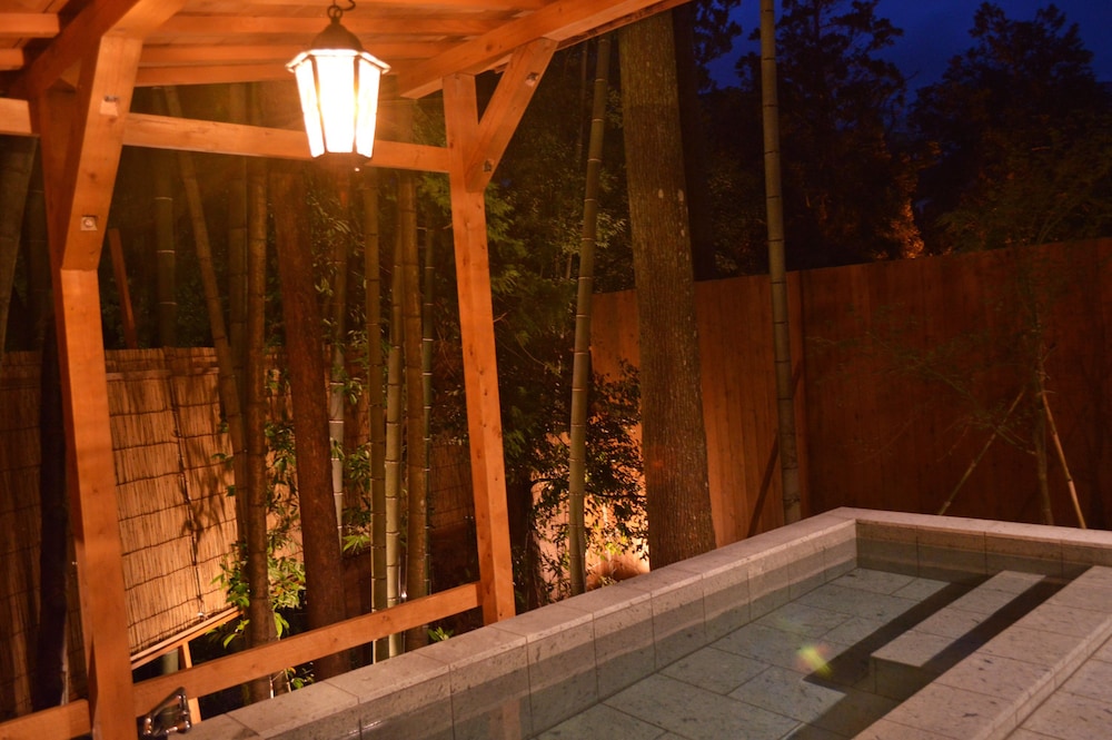 たつた旅館 清水