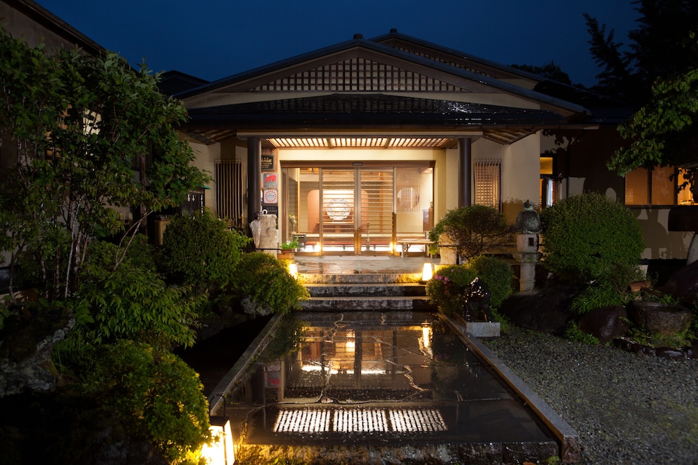 たつた旅館 清水
