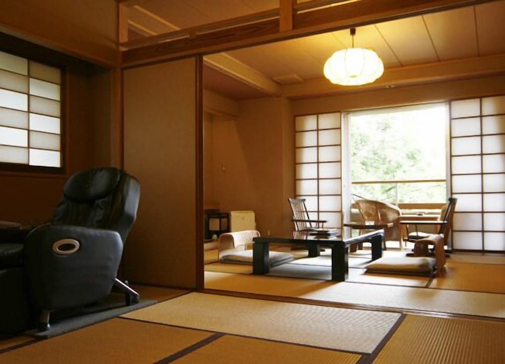 かめや恵庵 清水