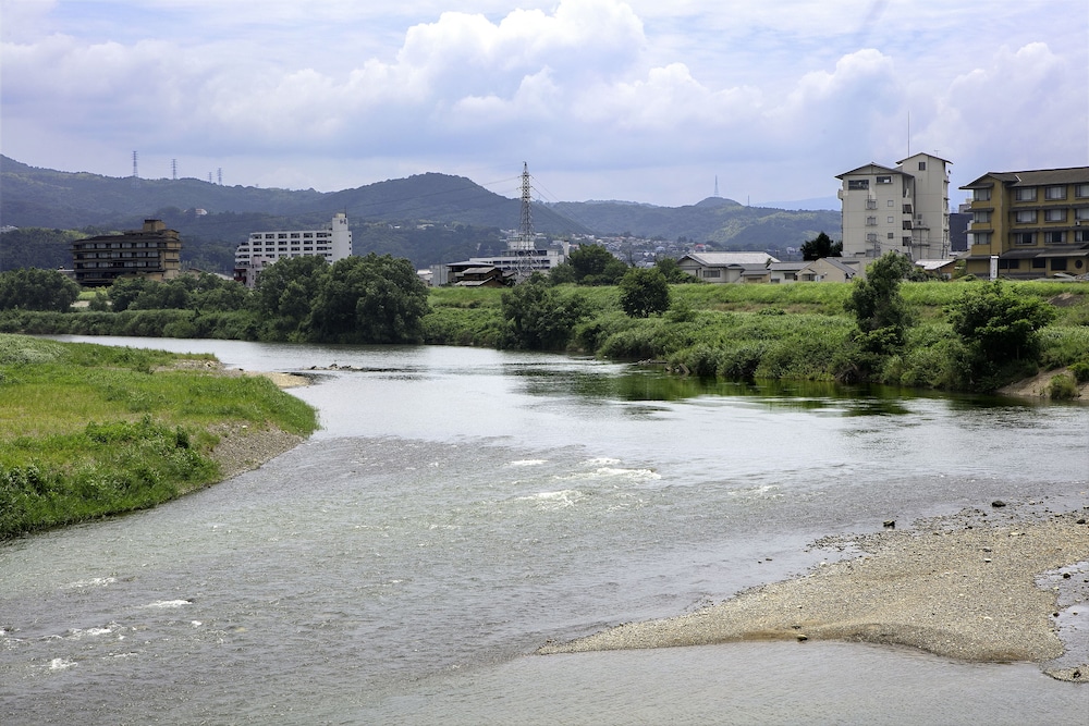頼朝の湯 本陣 清水
