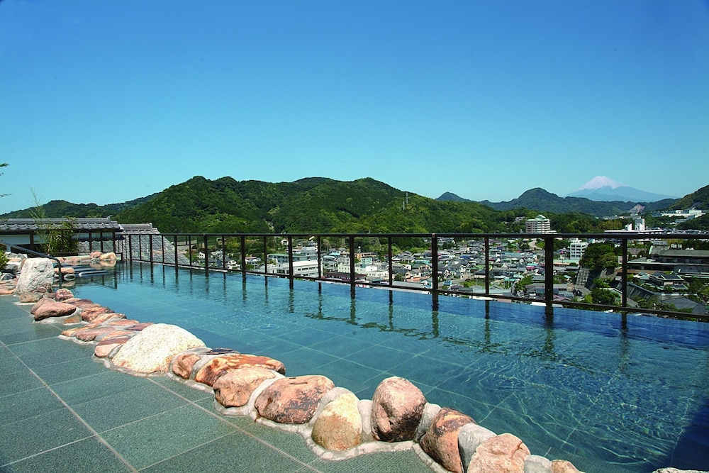 ニュー八景園 清水