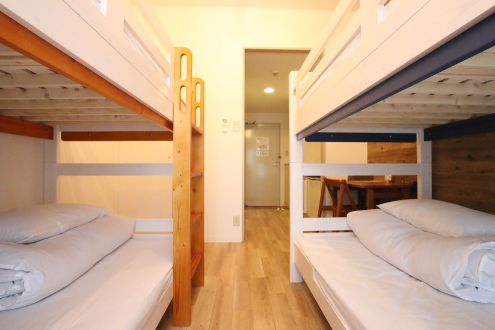 365BASE OUTDOOR HOSTEL 浜松