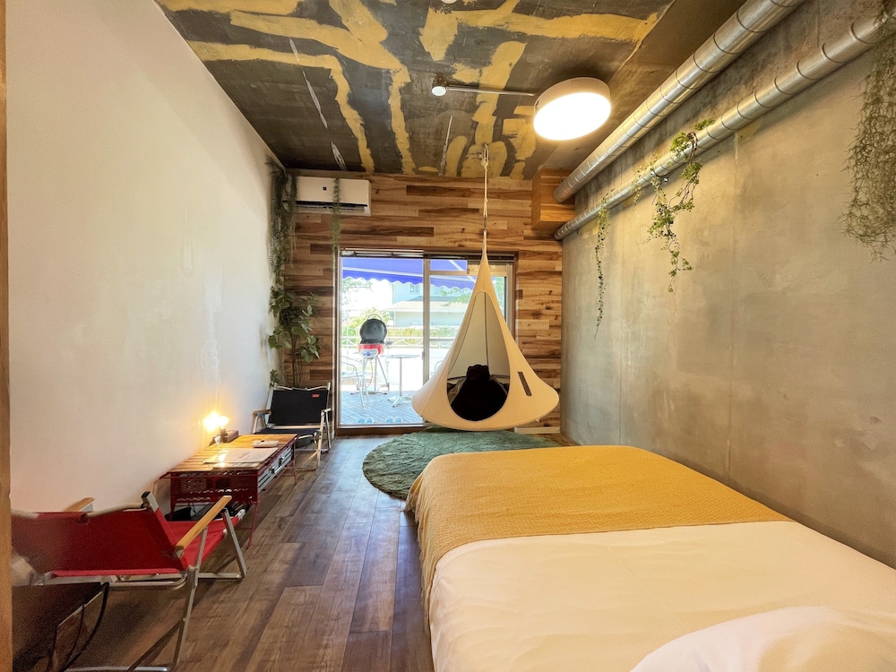 365BASE OUTDOOR HOSTEL 浜松