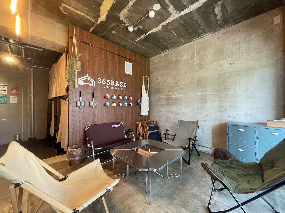 365BASE OUTDOOR HOSTEL 浜松