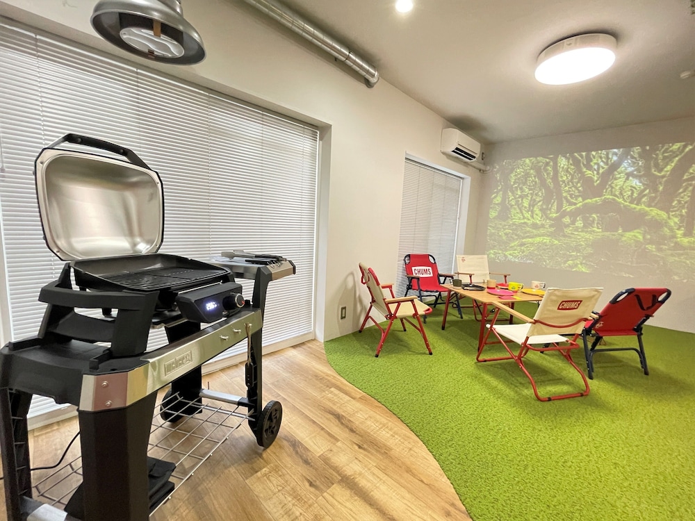 365BASE OUTDOOR HOSTEL 浜松