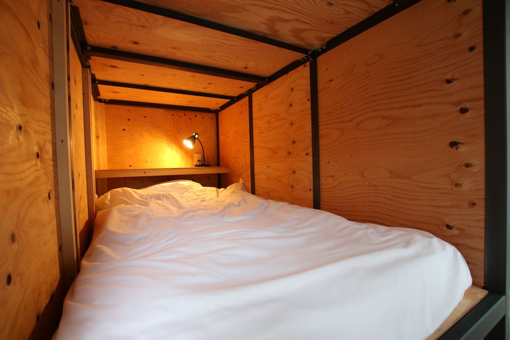 365BASE OUTDOOR HOSTEL 浜松