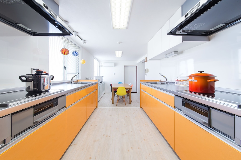 365BASE OUTDOOR HOSTEL 浜松