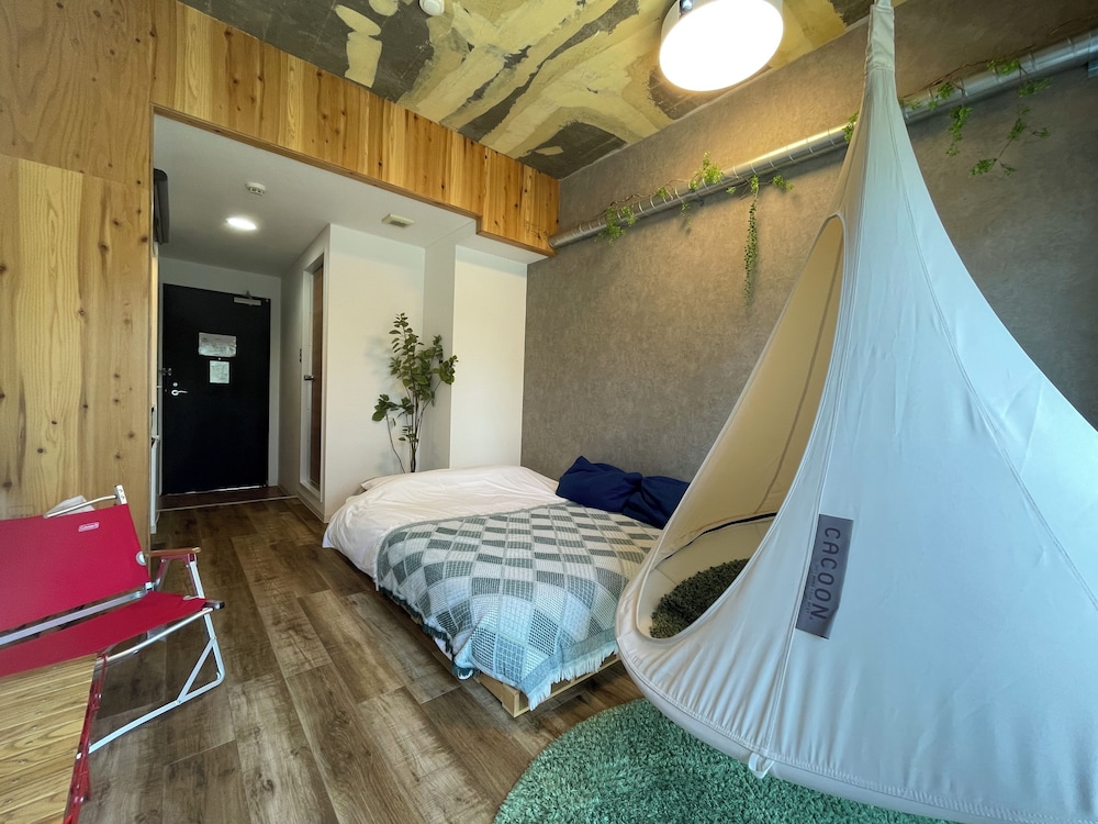 365BASE OUTDOOR HOSTEL 浜松