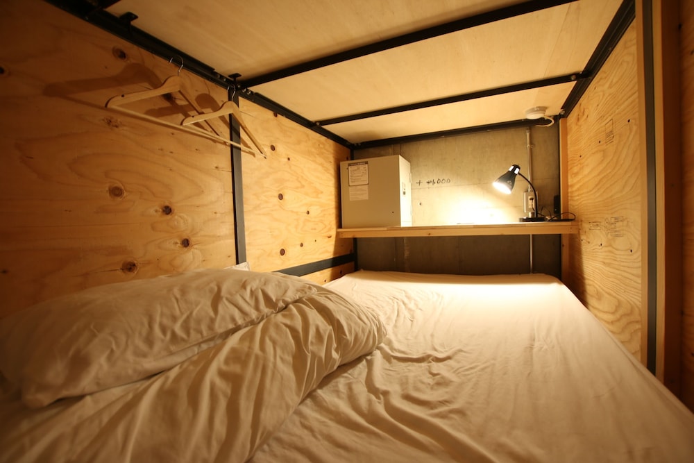 365BASE OUTDOOR HOSTEL 浜松