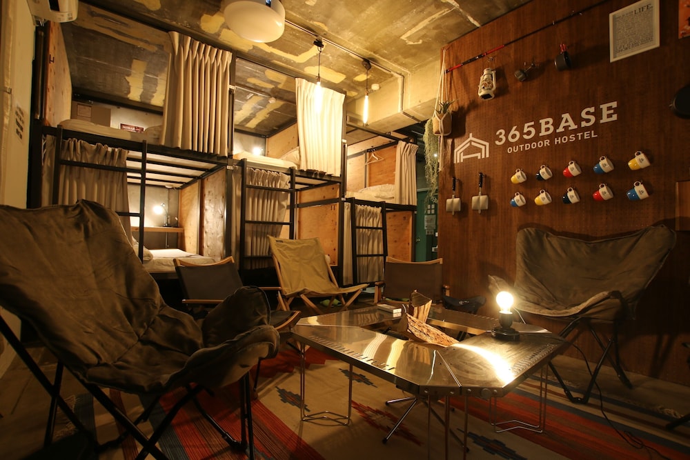 365BASE OUTDOOR HOSTEL 浜松