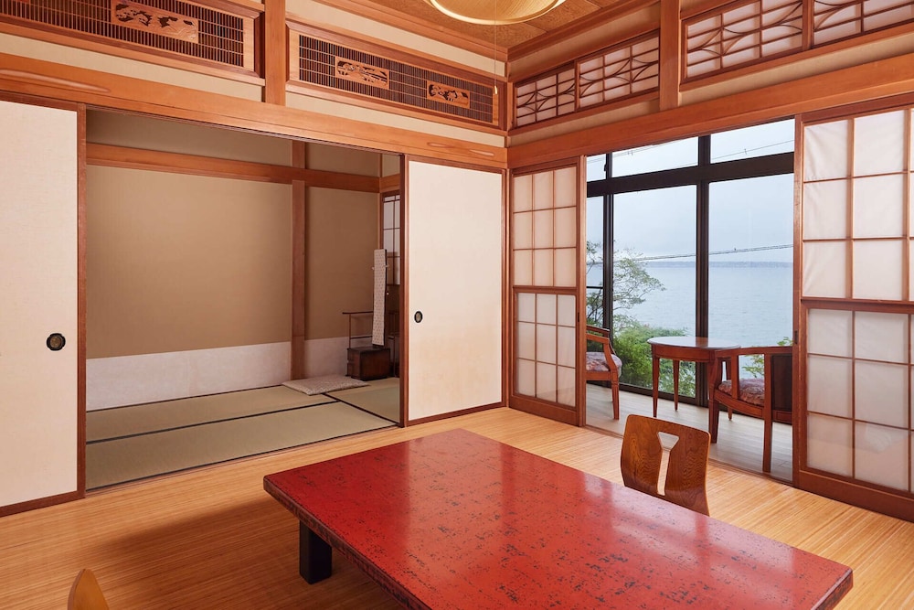 割烹旅館 琴水 浜松