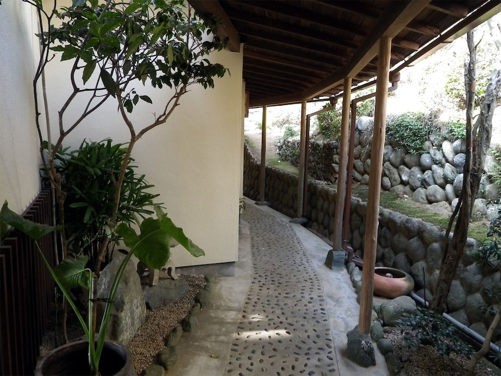 割烹旅館 琴水 浜松