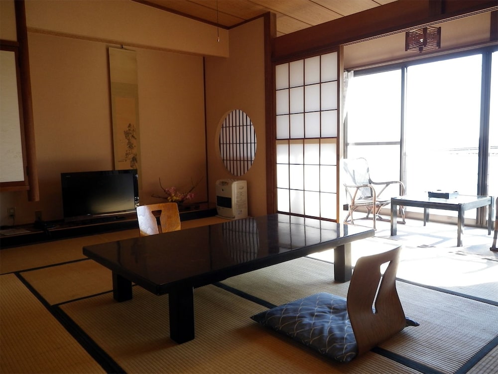 割烹旅館 琴水 浜松