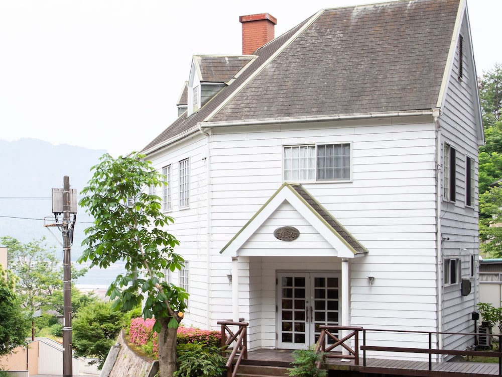 PENSION UNBALANCE 宮島