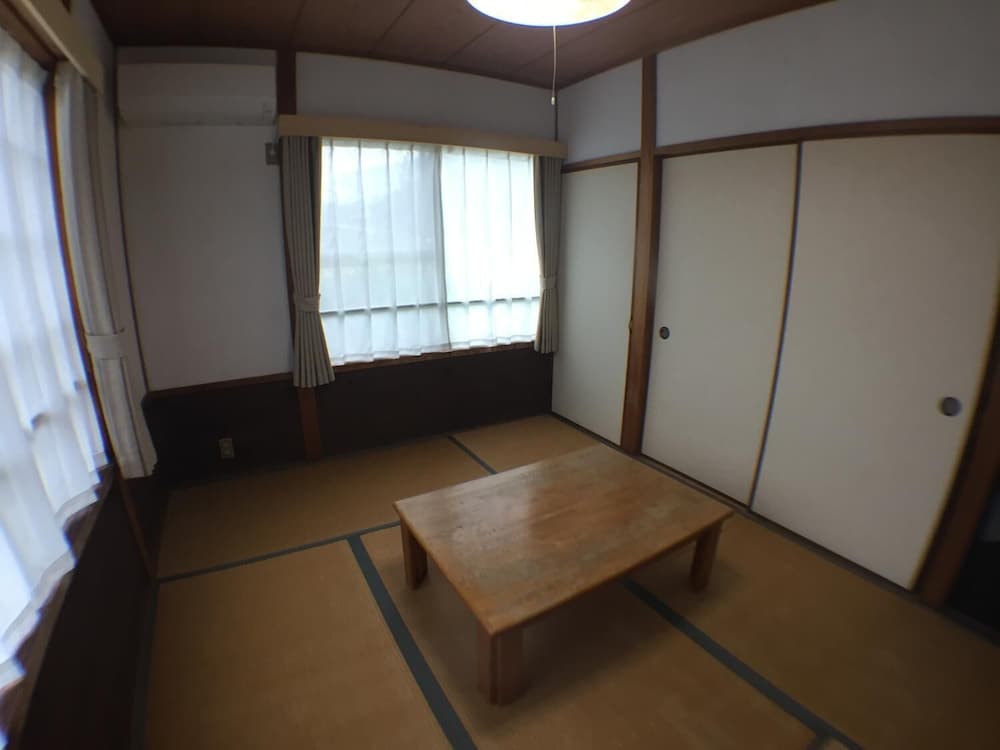 PENSION UNBALANCE 宮島