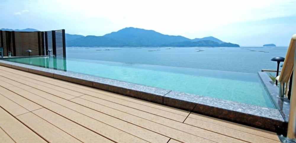 PENSION UNBALANCE 宮島